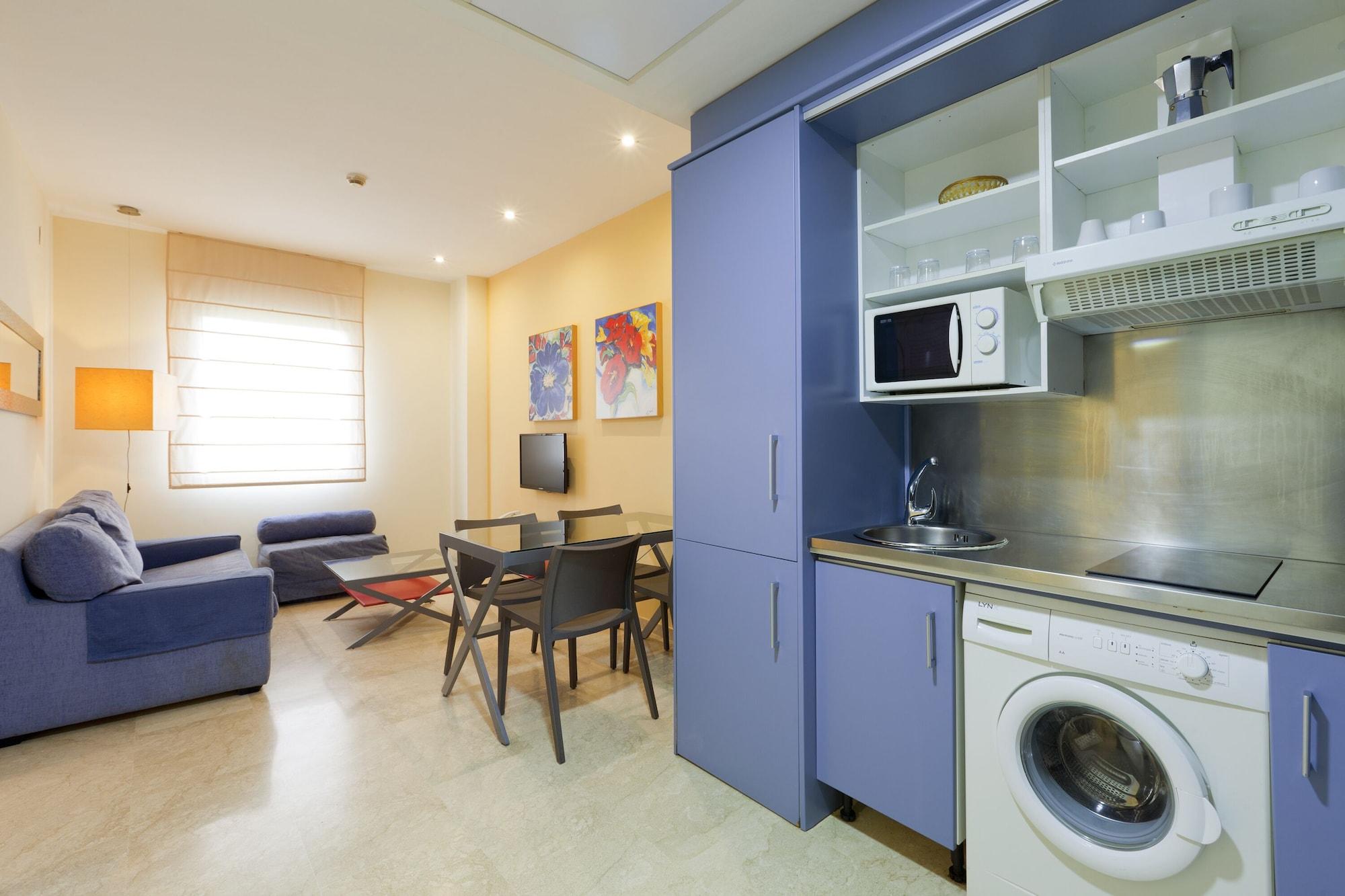 Apartamentos Vertice Sevilla Aljarafe Бормухос Екстериор снимка