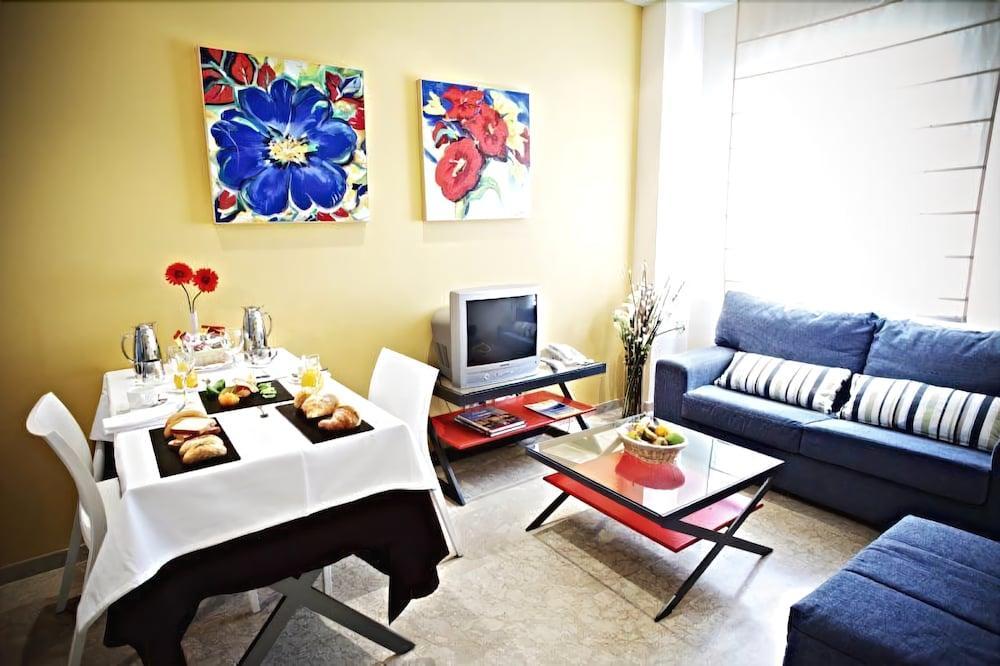 Apartamentos Vertice Sevilla Aljarafe Бормухос Екстериор снимка