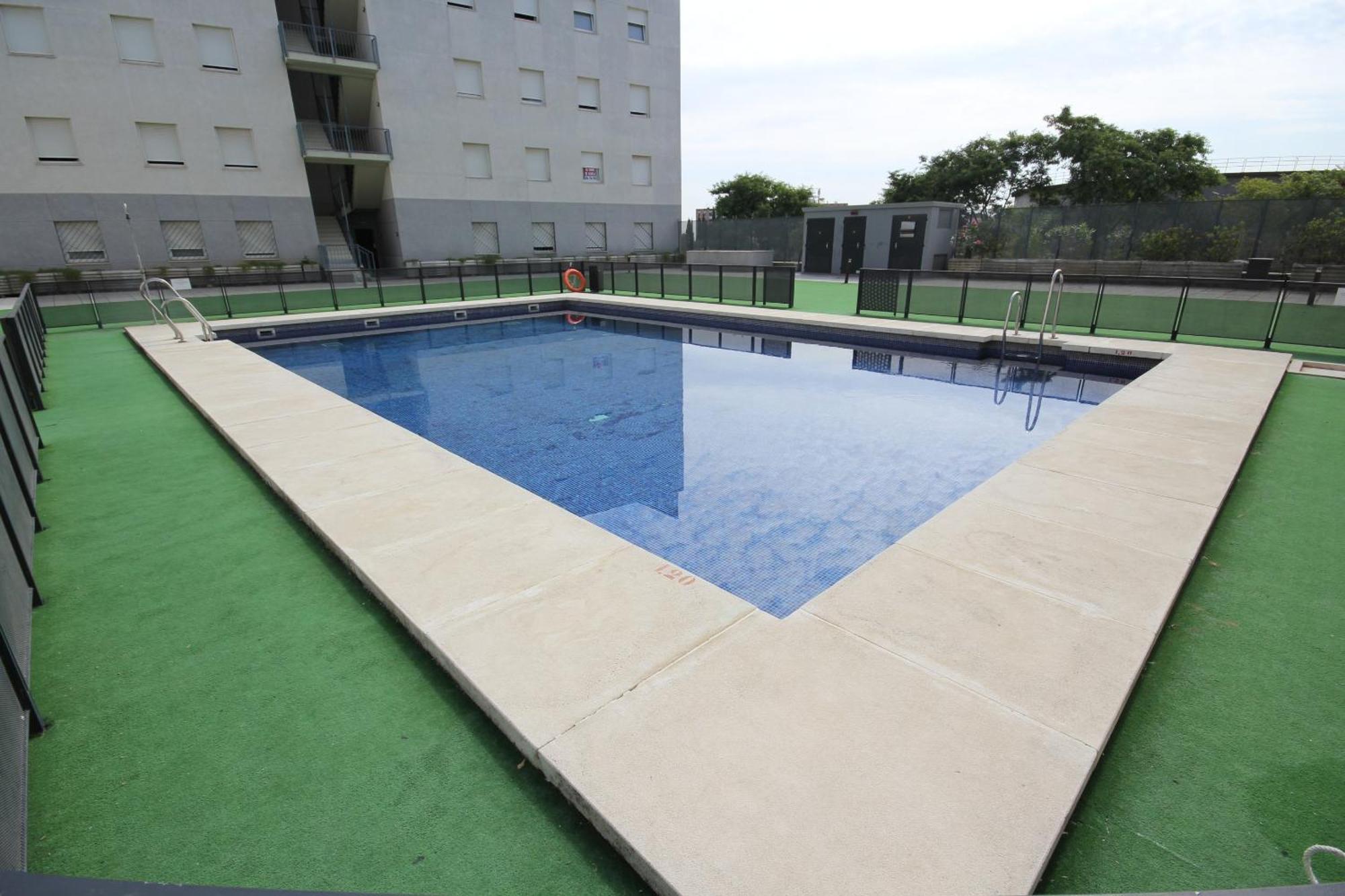 Apartamentos Vertice Sevilla Aljarafe Бормухос Екстериор снимка